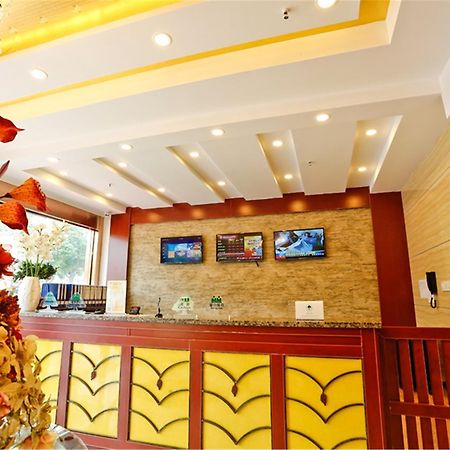 Greentree Inn Jiangsu Yancheng Dongtai Honglan Road Pedestrian Street Express Hotel 외부 사진