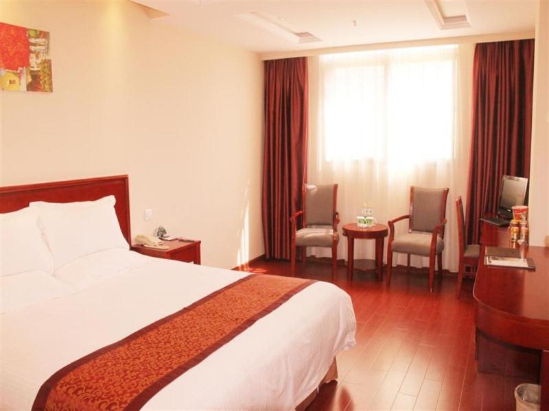 Greentree Inn Jiangsu Yancheng Dongtai Honglan Road Pedestrian Street Express Hotel 외부 사진