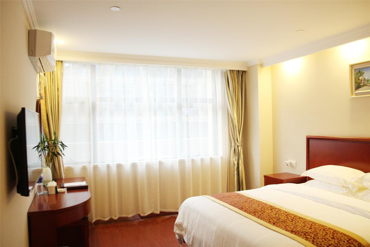 Greentree Inn Jiangsu Yancheng Dongtai Honglan Road Pedestrian Street Express Hotel 외부 사진